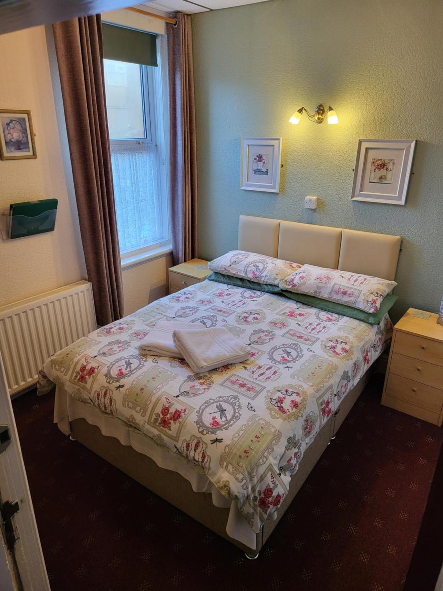 The Arabella Bed & Breakfast Blackpool Bagian luar foto