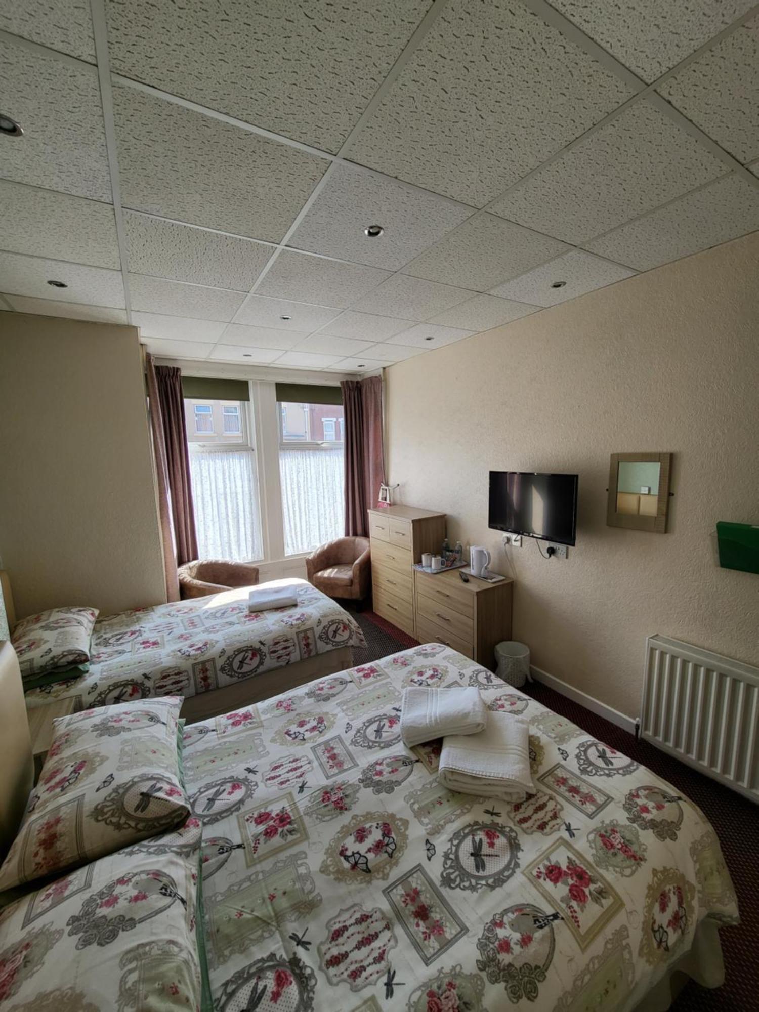 The Arabella Bed & Breakfast Blackpool Bagian luar foto